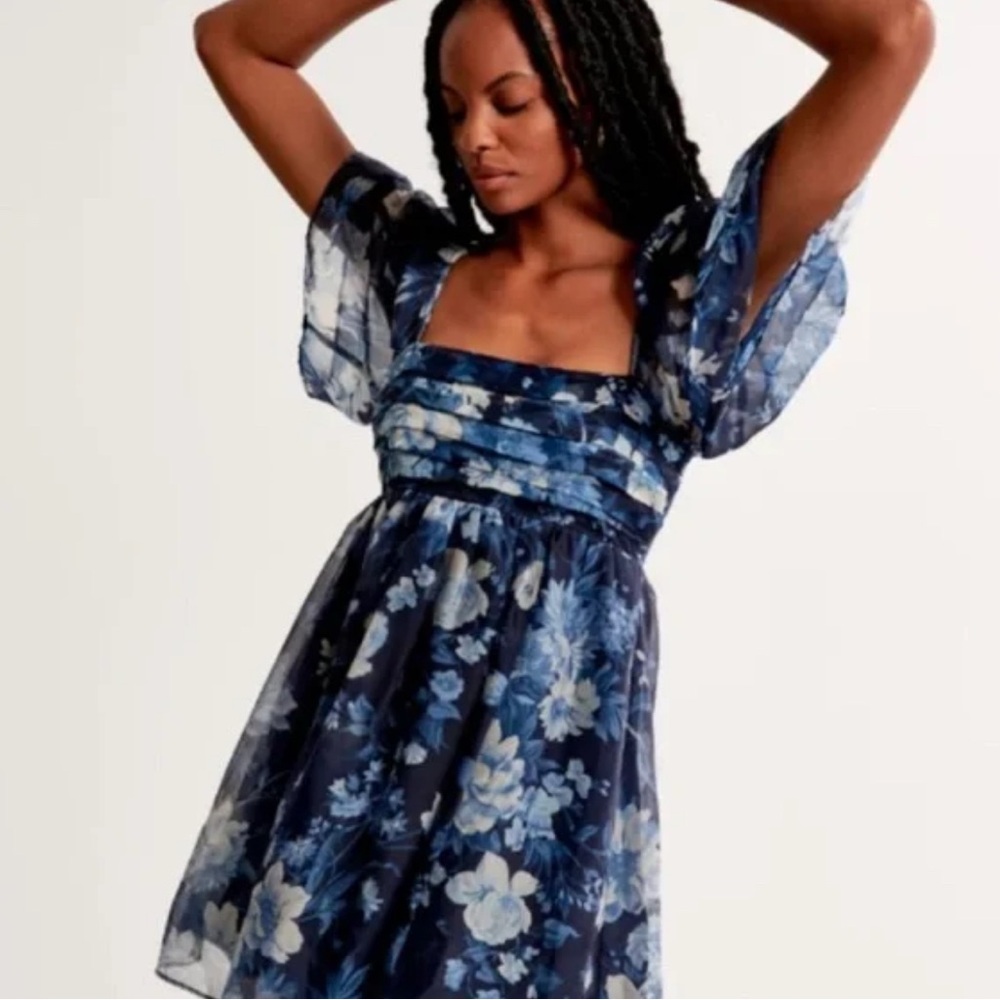 A&F Emerson Angel Sleeve Mini Dress NWT